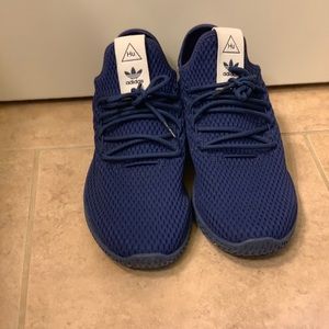Pharrell Williams Hu tennis shoes